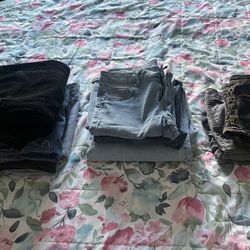 7 Pairs of Jeans & 2 Shorts Bundle