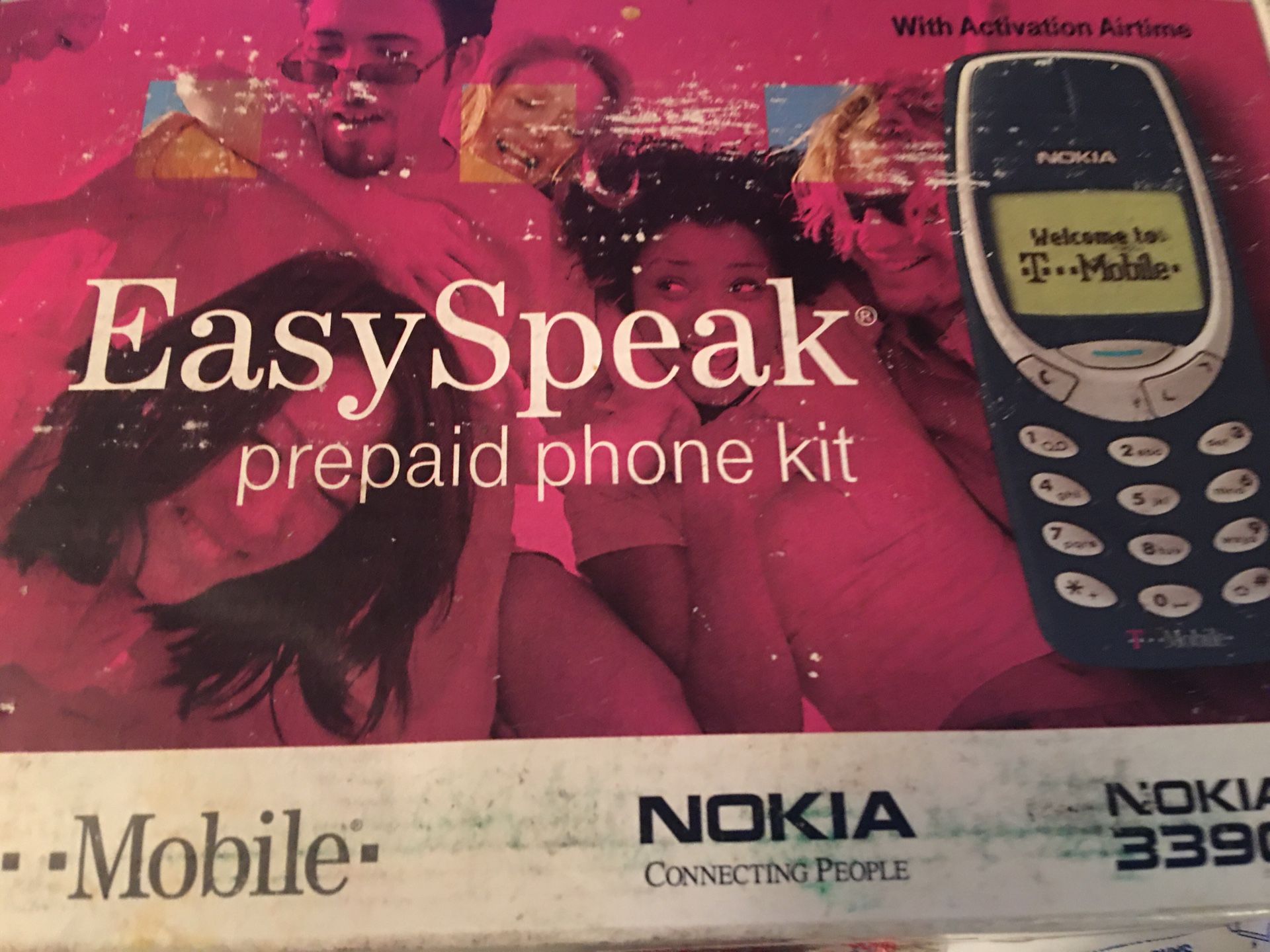 Nokia cell phone model 3390 still in box never used
