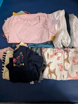 Lot of 3T girl clothes