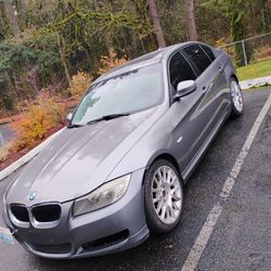 BMW, 328i,Year 2011, Sedan 4 Doors 