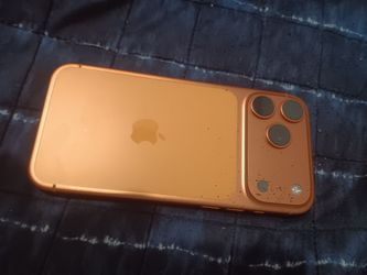 I phone 17 pro max  258 g open atat lock.firm