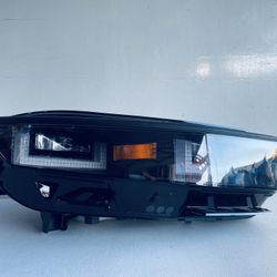 2022-2024 HYUNDAI IONIQ 5 RIGHT PASSENGER SIDE HEADLIGHT FULL LED PROJECTOR OEM