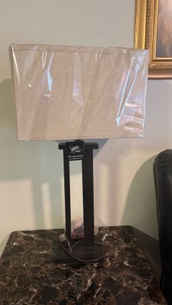 2 side tables large coffee table 2 lamps