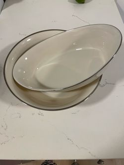 Lenox Solitaire Ivory Serving Bowls – Set of 2