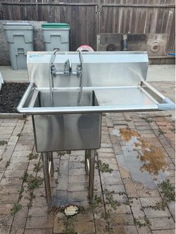 Stainless steel 20x36 one comp sink and faucet