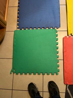 Foam Floor Mats 24”x24”