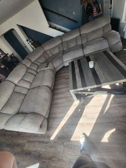 sectional sofas With table