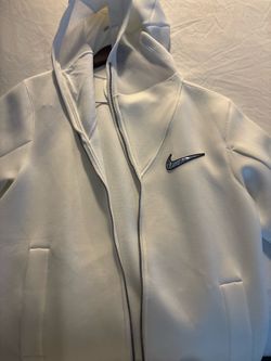 New Nike jacket / shirt