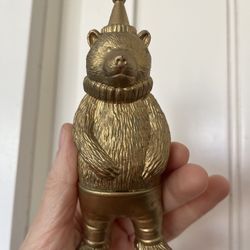 gold party bear