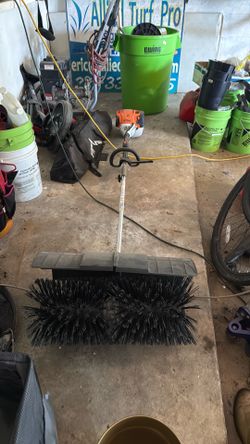 Stihl Power Broom