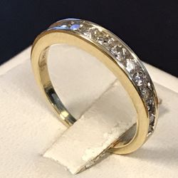 Diamond wedding band