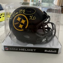 JEROME BETTIS SIGNED (mini Helmet)