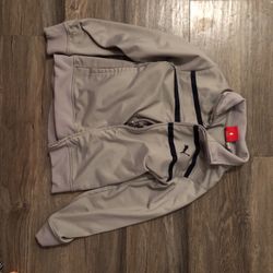 Boys Puma Size 6 Zip Up 