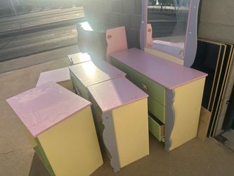 Twin bedroom set