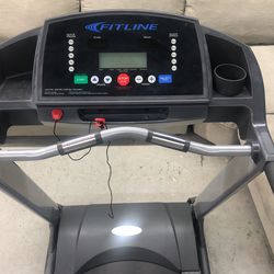 Fitline T400 Treadmill In Good Working Condition for Sale in Niles