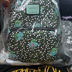  Bulbasaur Loungefly Backpack