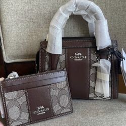 Coach Purse And Card Holder Set
