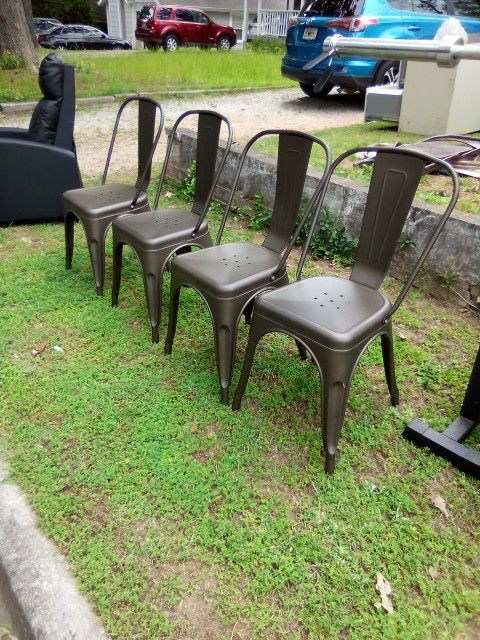 ** 4 METAL DINING CHAIRS** $110 OBO 