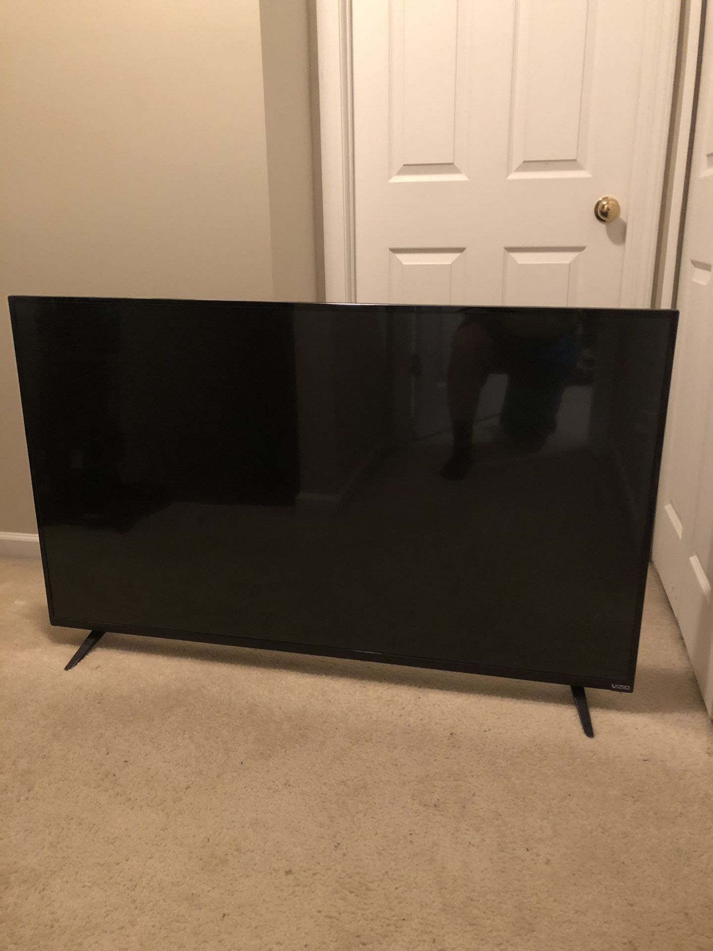 Vizio 55 and 32 inch TVs with remotes (both included)