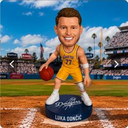 DODGER LUKA DONCIC  BOBBLEHEAD