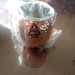 Drinkware Set - 4 Cups Brand new