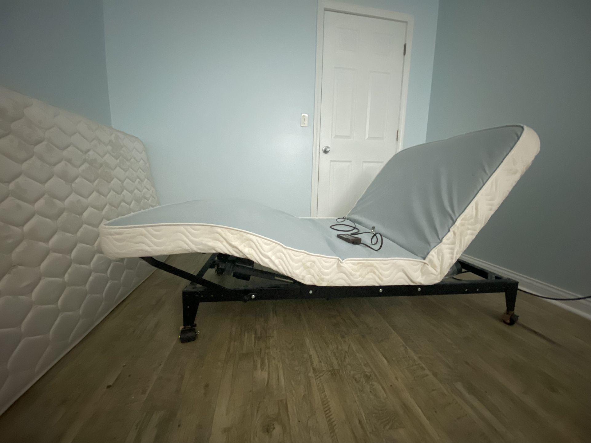 Adjustable Bed Twin
