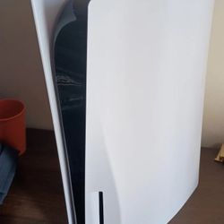 PlayStation 5 Console With Controller And Cords 
