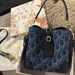 Dior Bag Small 
