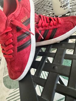 Adidas Gazelle Red Suede Sneakers size 6.5 men 7.5 women