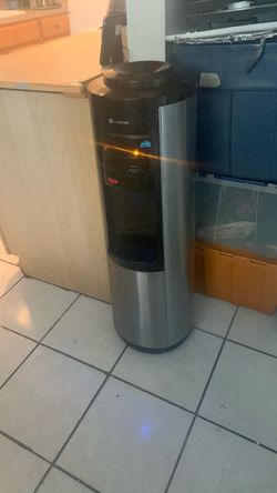 Water dispenser