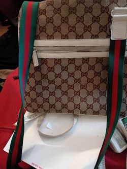 Gucci handbag