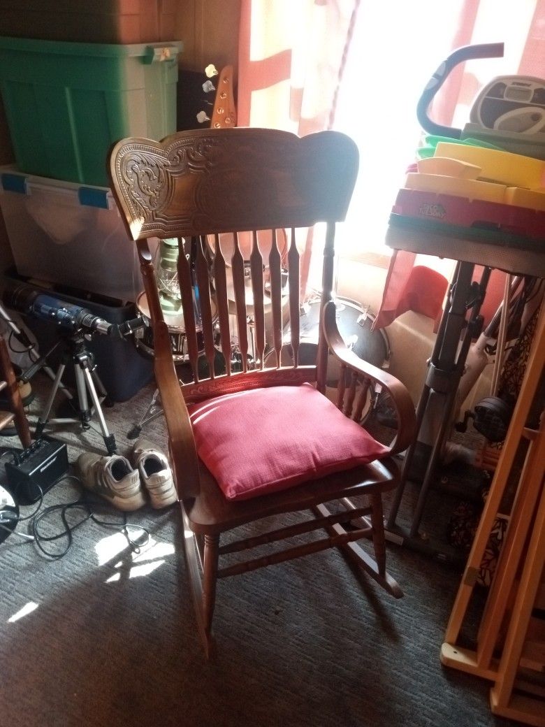 Wooden Rocking Chair