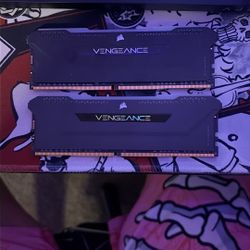 CORSAIR Vengance DDR4 (2x8gb) RAM