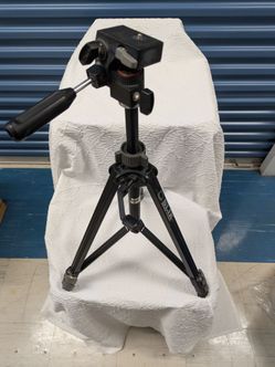 SLIK camera tripod universal U-112 Deluxe 22"-58" travel lightweight