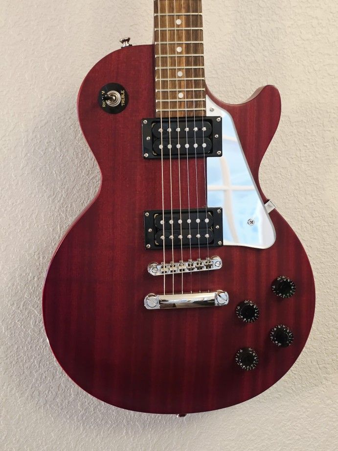 Epiphone Les Paul Studio Electric Guitar With Mirror Pickguard