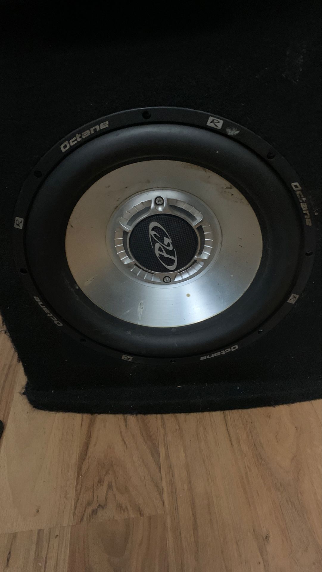 PG Octane 12” Subwoofer w/ enclosed box and Coustic Amp 240 watts $80
