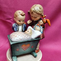 Hummel-Blessed Event