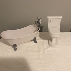 Doll Tub And Toilet