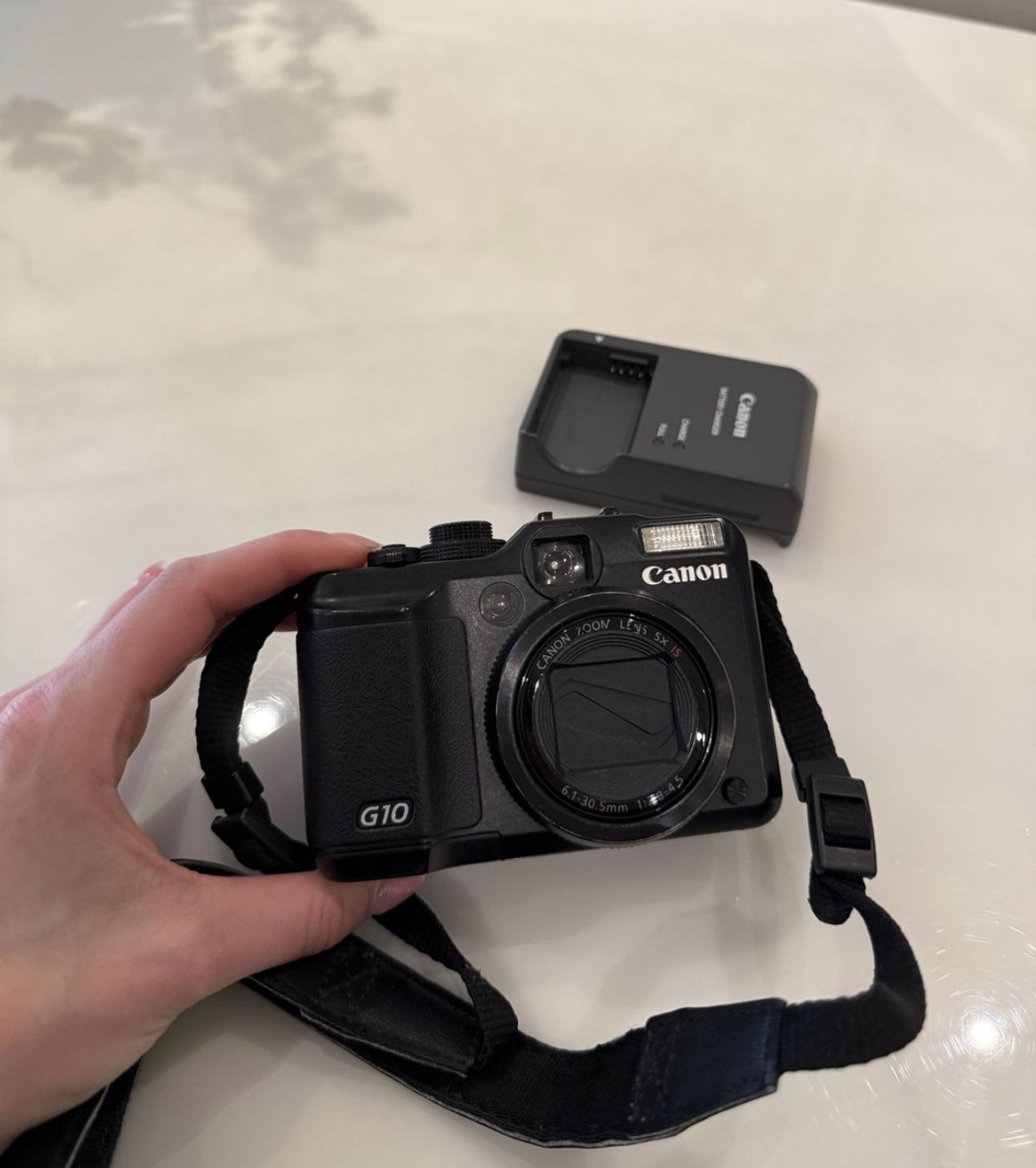 Canon G10