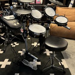 Roland Electronic Drum Set 