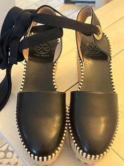 Tory Burch Shoes Size 6