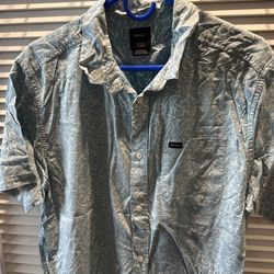Mens rvca button up shirt largr