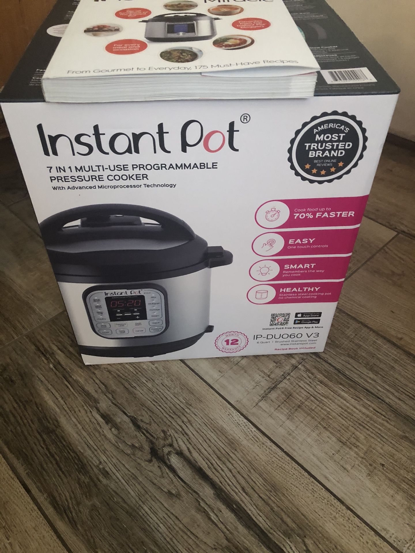 Brand new instant pot and cook book