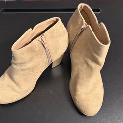 Old Navy Tan Ankle Boots