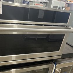Monogram Microwave 