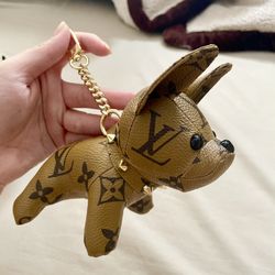 Bulldog Key Chain Lv