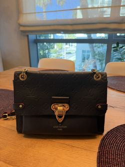 Authentic Louis Vuitton Purse