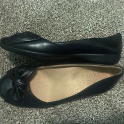 Naturalizer Leather Flat Shoes /Size 6M