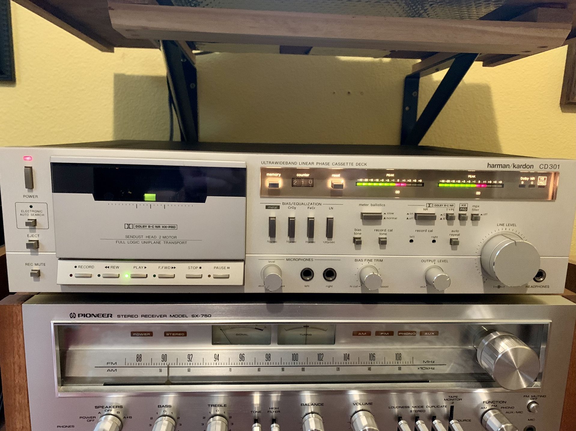 Vintage Harman Kardon Cassette Deck High End 2 Head Tape Player