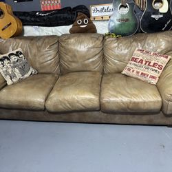 FREE ! Natuzzi Real Leather Couch/sofa